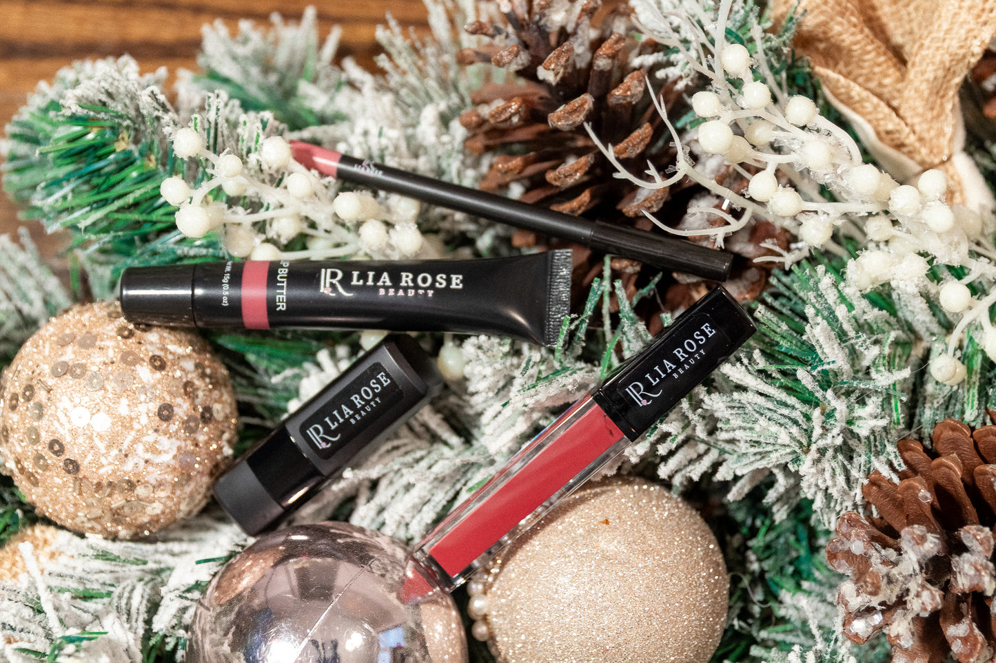 HOLIDAY BUNDLE- Radiante & Conquistadora