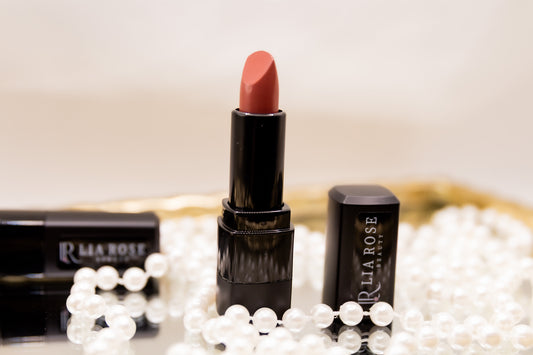 LIA ROSE: A light rosy nude