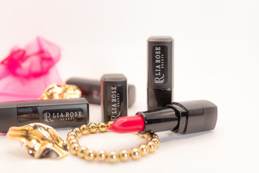 BUGAMBILIA: A cherry red pink