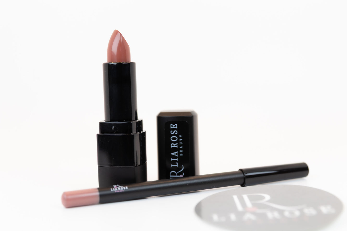 LIA ROSE-Crème combo with lip liner